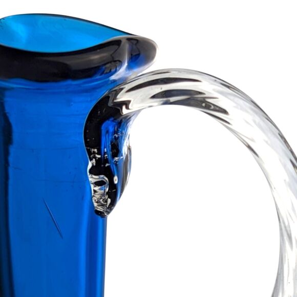 Vintage Mid-Century Modern Blue Glass Decanter: 11-Inch Hand Blown Art Glass - Picture 3 of 8